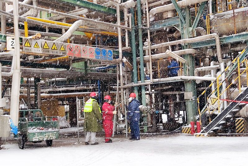 大修进行时：：不惧风雪  检修改酣