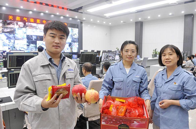 濮阳园区：：：中秋慰问送祝福